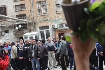 Новият затвор ще е до гара Яна