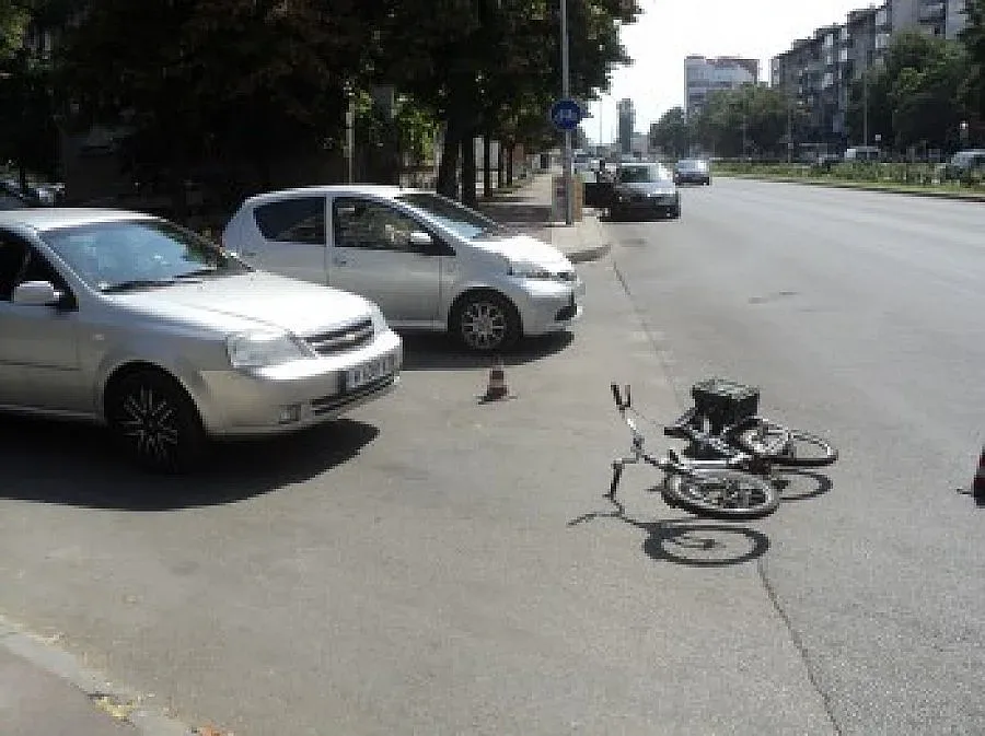  Шофьор без книжка уби колоездач