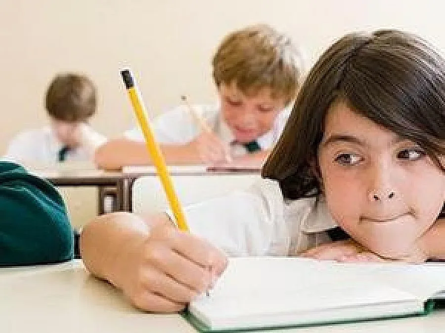 24 263 ученици влизат в училищата в област Добрич