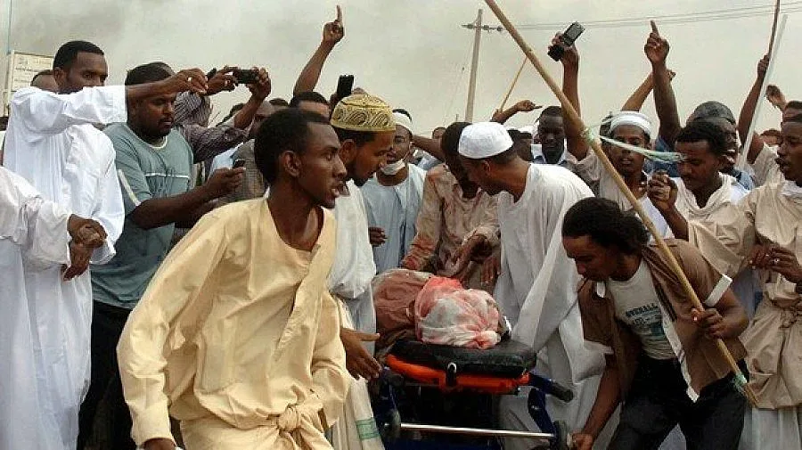 САЩ евакуира част от мисиите си в Тунис и Судан 