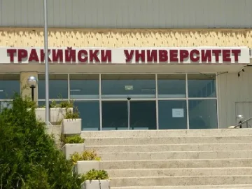 ВУЗ има излишък студентски общежития