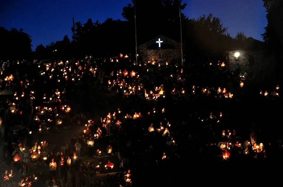 На Кръстова гора Господ лекува в съня