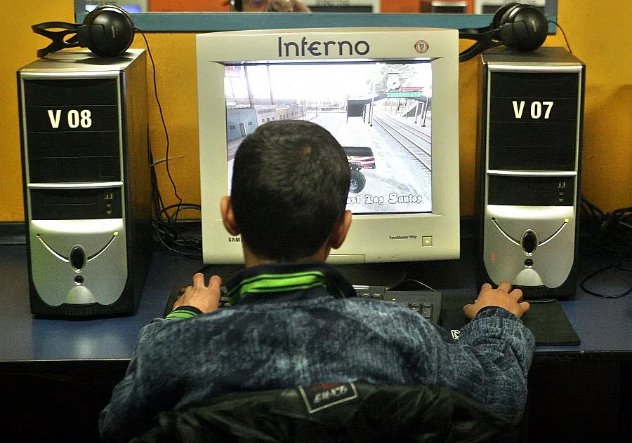 Ловят преписвачи в нета