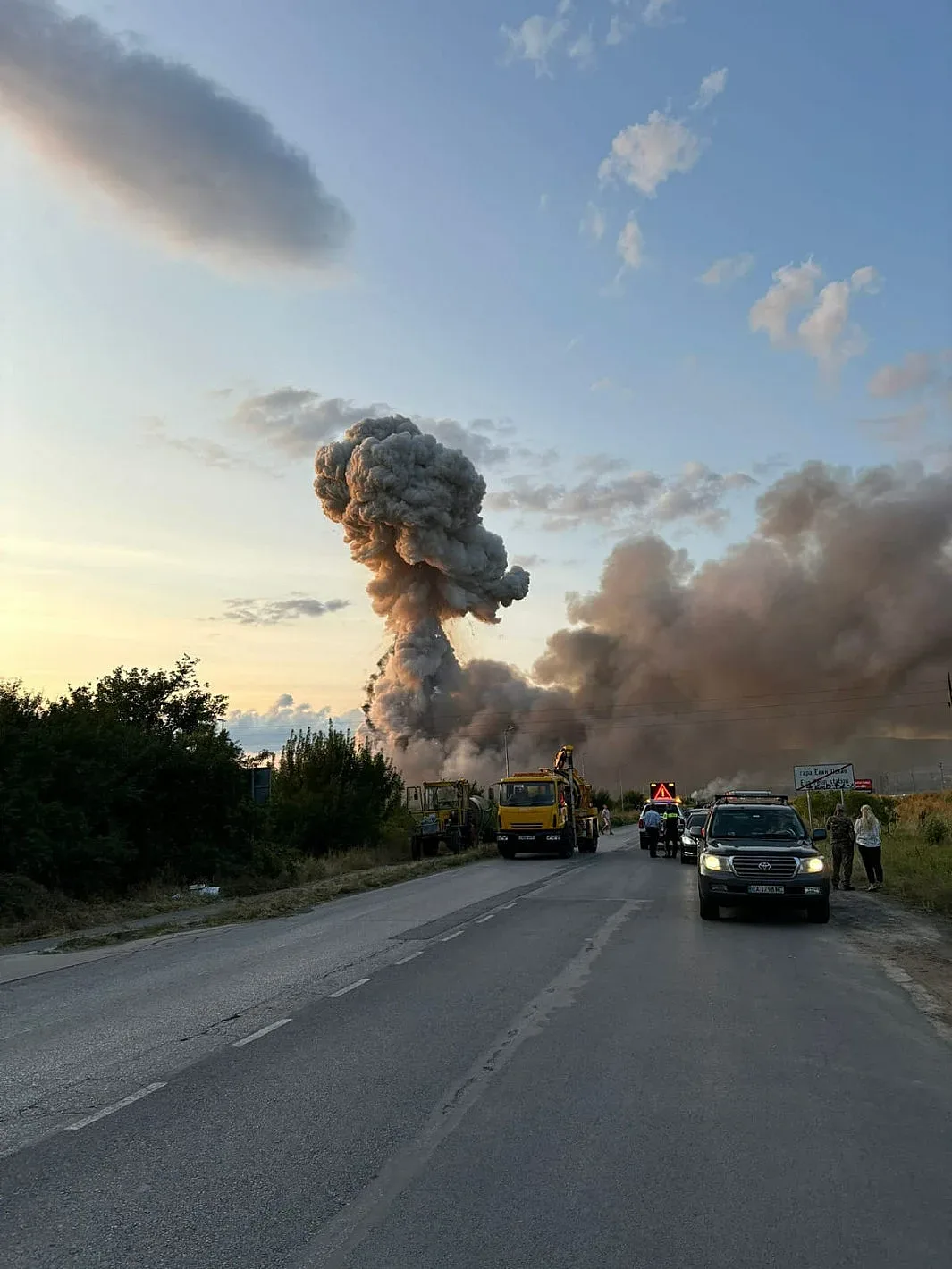Нещо важно се случва край Елин Пелин 9 дни след взривовете