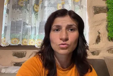Наша олимпийска шампионка влезе в спора за пола на боксьорките в Париж