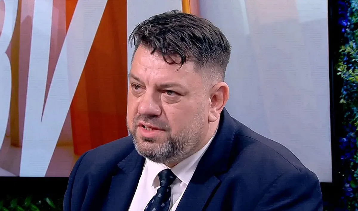 Временният шеф на БСП призна! Имало е тайна среща за Рая Назарян