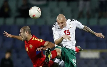 Излъгахме Армения с 1:0 в кървав мач