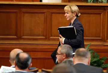 Ковачева очаква добра визия за реформа от новия ВСС