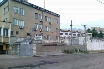 Затоврник почина в килията си