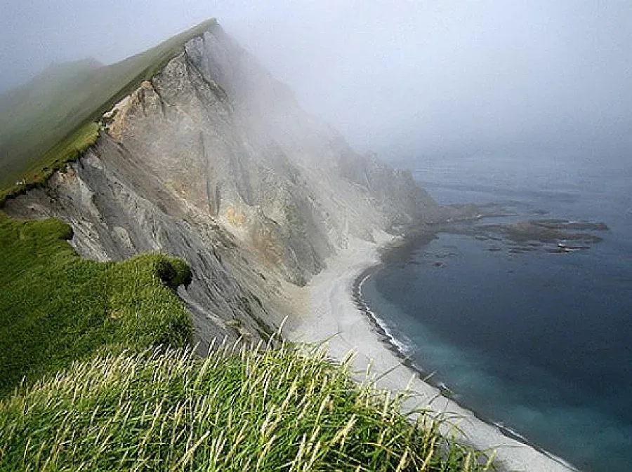 Япония купува спорни острови