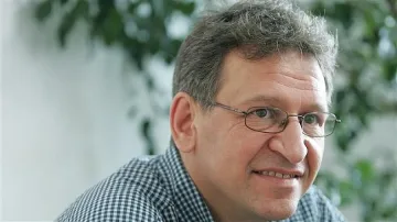 Съдят болница, издевателствала с пациент