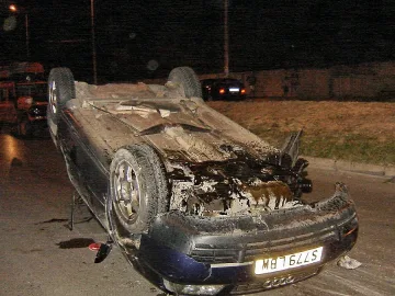 Младеж уби приятеля си на пътя