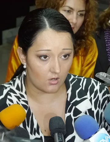 Павлова подписа градоустройствения план на Варна