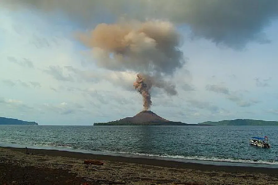 Най-страшният вулкан в света се активизира