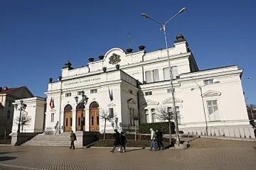 Депутатите на първи работен ден след ваканцията
