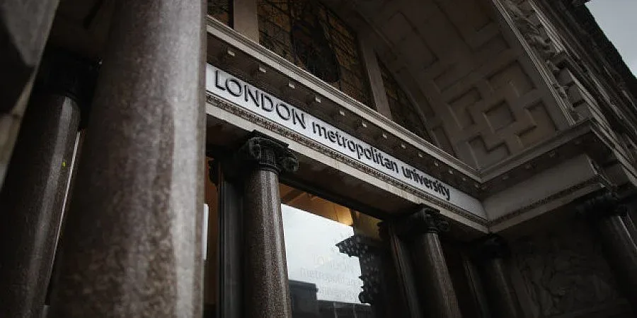 Гонят 2000 чуждестранни студенти от Великобритания