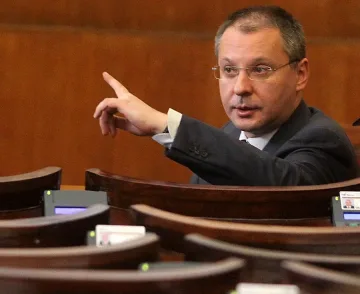 Станишев става и вицепрезидент на Социнтерна 