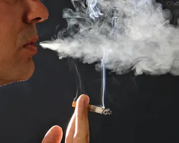 Плащаме за фас на летището