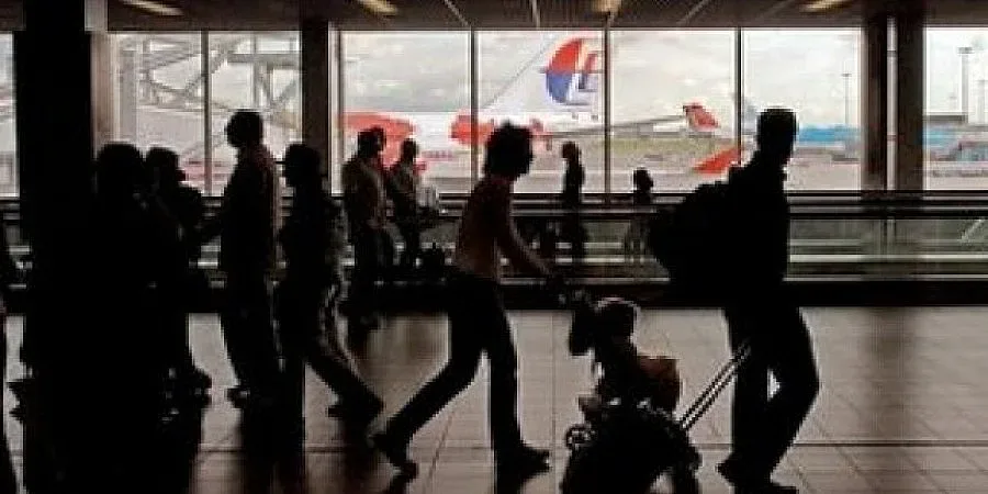 Откриха бомба на амстердамското летище