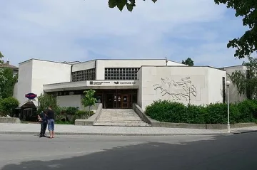 Показват антични находки от фонда на музей