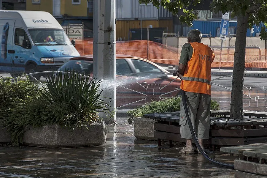 Затворници учат врачани на чистота