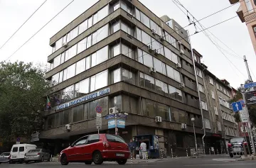 Офиси отварят врати на "Раковски" 134