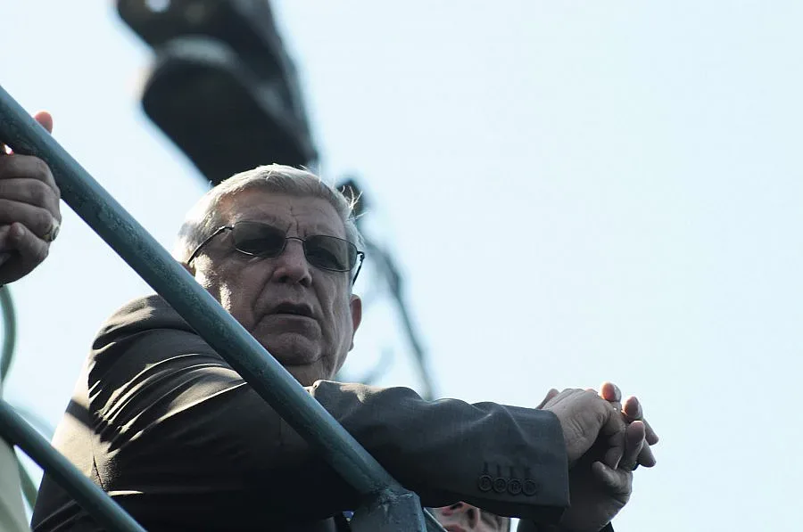 Ангелов: Помагаме за пожарите, парите ще ни възстановят после