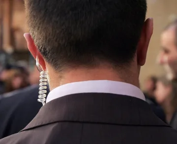 Гардове в страх да не свалят пагоните