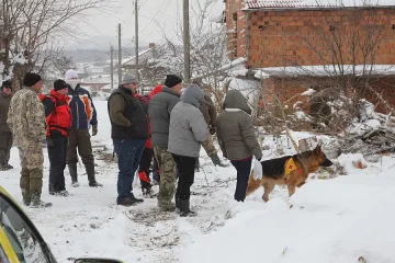 Отровиха със салам  спасител от Бисер