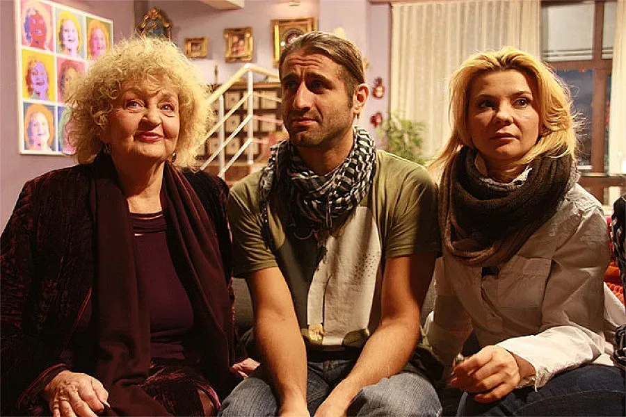 Зрител пише за "Домашен арест"