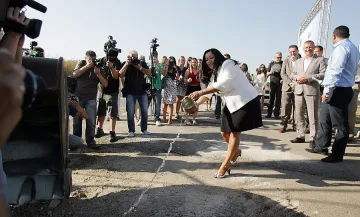 Пускат още 17 км от "Тракия" в петък