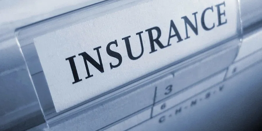 Застраховането пак тръгна надолу