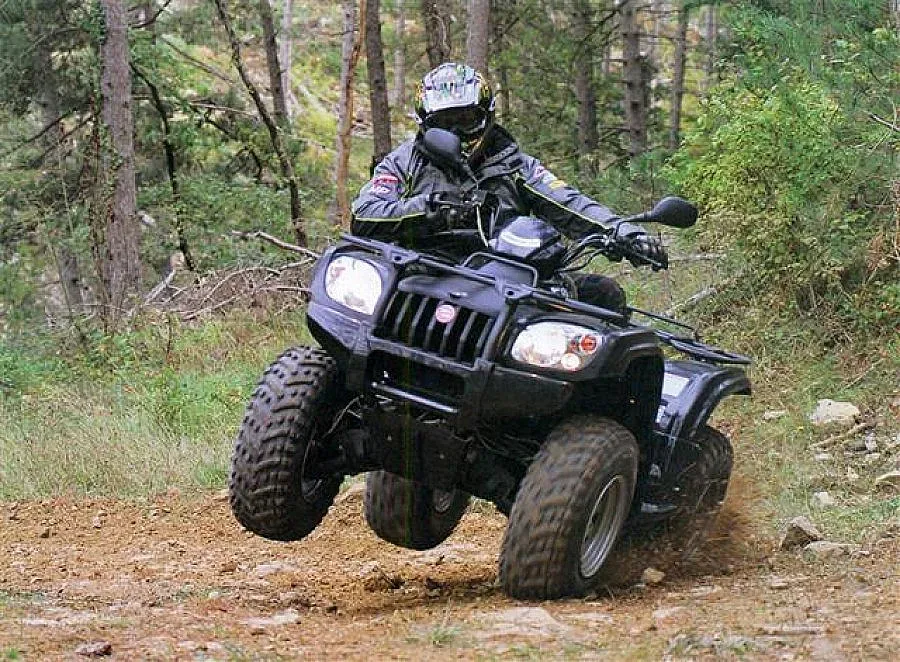 Мъж с опасност за живота след катастрофа с АТВ