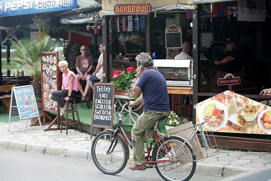 Несебър с иск за алеите на Слънчев бряг