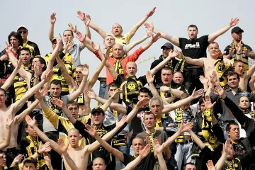 Дузина фенове на "Миньор" отиват на съд