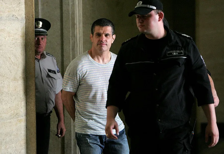 Брендо остави без покрив 30 семейства