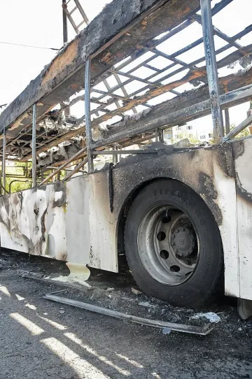 Отново се запали автобус в София