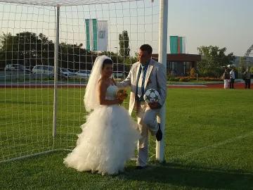 Сватба разтърси "Лудогорец Арена"