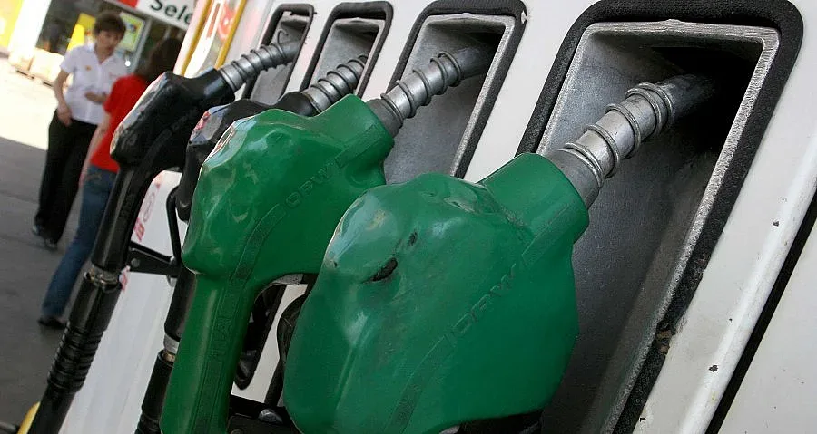 Прогнози за бензин от 3 лв. до месец