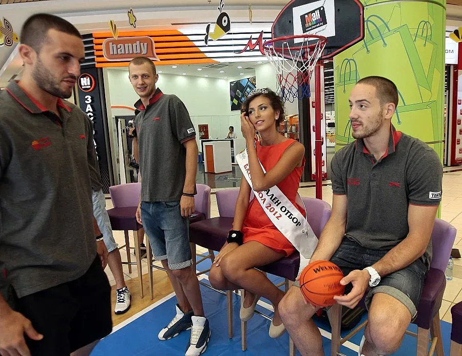 Баскетболът стана за резил в Баку