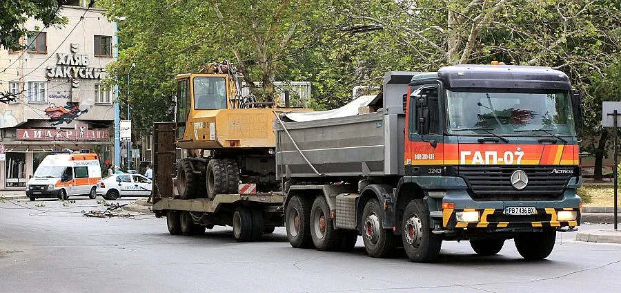 Обвиниха шофьора за убитата от жица жена