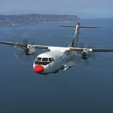 Италиански суперсамолет е засякъл кораба с 3 т кока