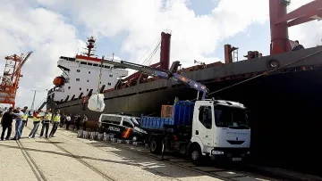 Проверяват миналото на българите с 3-те тона кока 