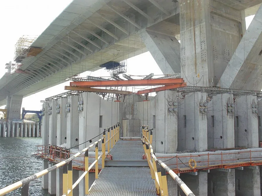 Дунав мост 2 само на 55 метра от Румъния