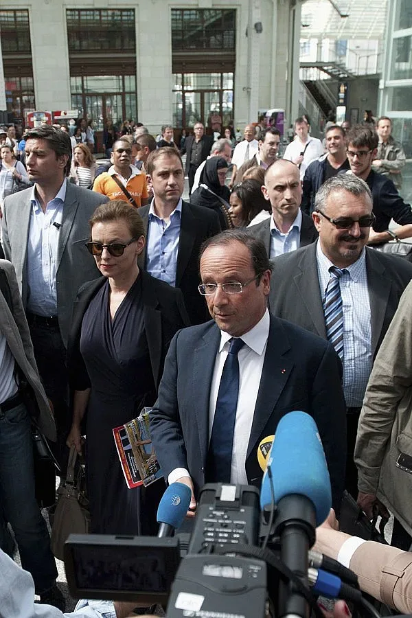 Пожари и безредици за 100-те дни на Оланд