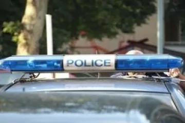 Бизнесмени товарят 25 кг сребро от длъжници