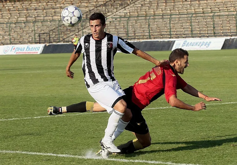 "А" група, резултати