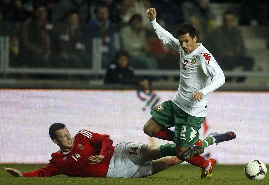 Искат Станислав Манолев в Барселона