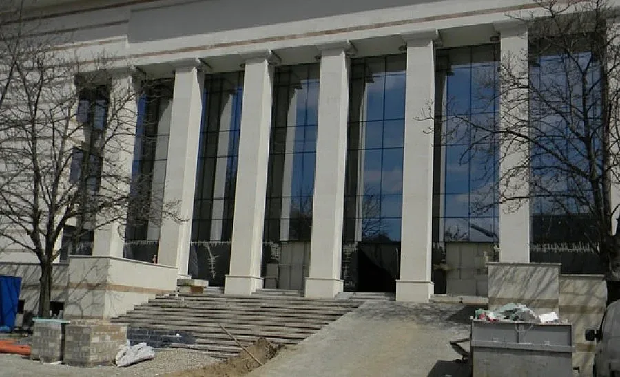 Ремонтът на пловдивското НДК глътна 20 млн.