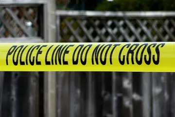 Мъж загина при стрелба в търговски център